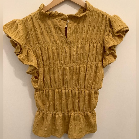 NWT Anthropologie flutter sleeve top❤️❤️❤️❤️ - Picture 5 of 12